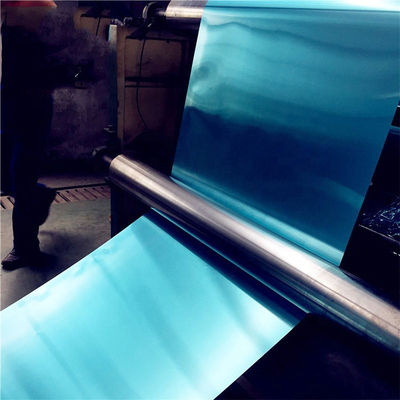 Fabrique de rouleaux de feuille d'aluminium fabriqué 8011 feuille d'aluminium jumbo rouleau prix emballage de feuille d'aluminium