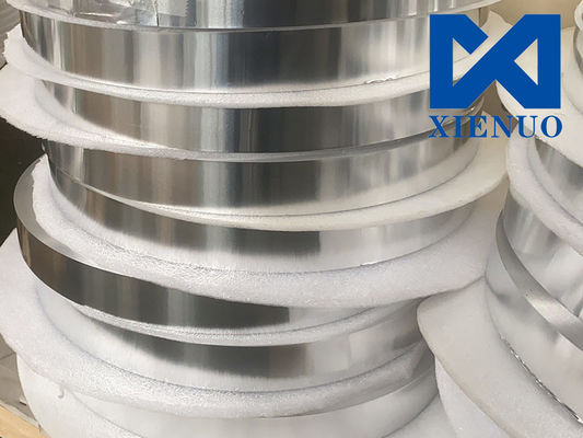 Ruloirs en papier d'aluminium pour les aliments