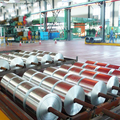 Taille personnalisée Foil d'aluminium bobine brute Foil d'aluminium de qualité alimentaire bobine Foil d'aluminium Jumbo Roll
