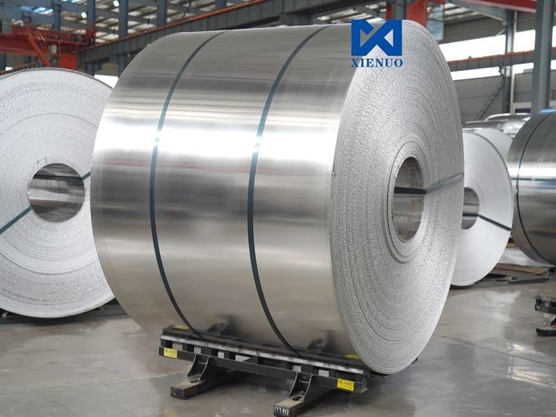 3003 H16 O Aluminium anodisé 1050 H18 1100 H14 5052 H32 5083 H111 5754 H12 6061 T6 bobine d'aluminium en alliage d'alcool laminé à froid