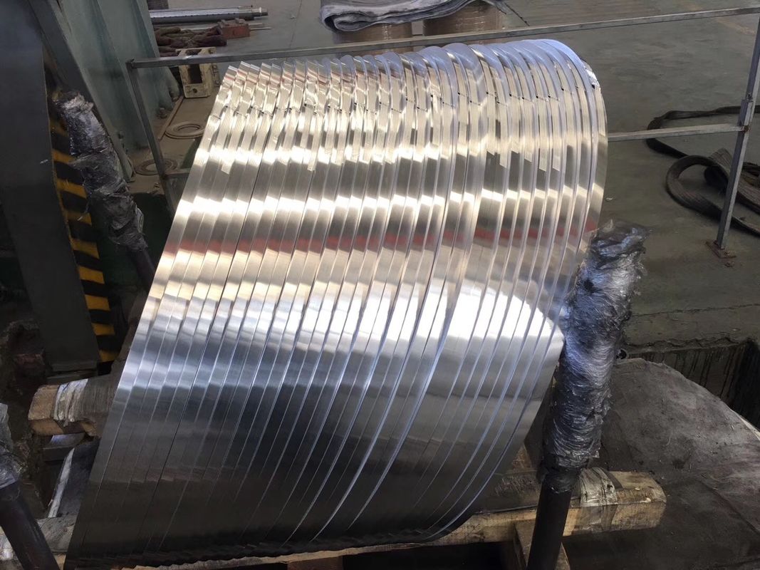 Tape anti-rouille en alliage d'aluminium 1050 1060 1070 1100 3a21 3003 3103 3004 5052 8011 Ruban d'aluminium bande étroite en aluminium